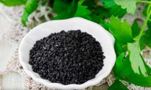 Почему черный кунжут эффективен от седины?