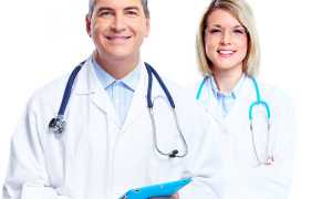 Выпадение волос: какой врач и какими методами лечит заболевание?