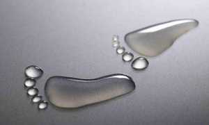 Обзор 5 эффективных лекарственных средств от потливости ног