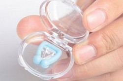 Клипса в футляре Клипса в футляре