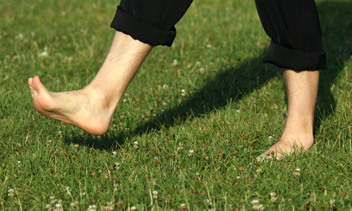 Польза хождения босиком Польза хождения босиком