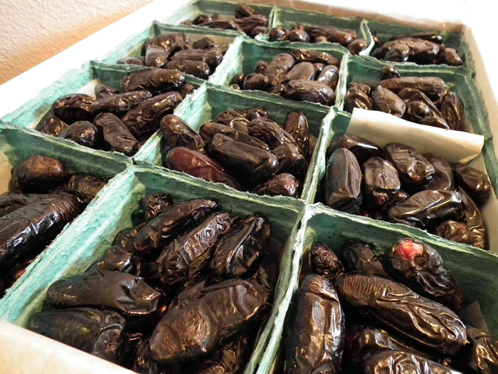 Финики Финики