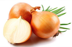 Маски с применением лука репчатого Маски с применением лука репчатого