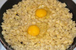 Макароны с яйцом