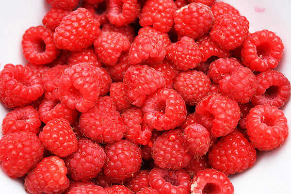 Ягоды малины, входящие в состав препарата Ягоды малины, входящие в состав препарата