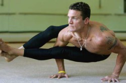 Занятия йогой