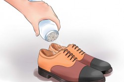 Насыпание порошка в обувь Насыпание порошка в обувь