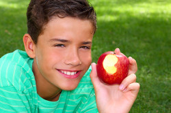 Высокая восприимчивость подростков Высокая восприимчивость подростков