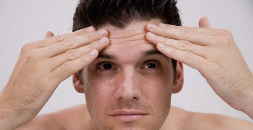 При появлении прыщей обязательно нужно обратиться к дерматологу При появлении прыщей обязательно нужно обратиться к дерматологу