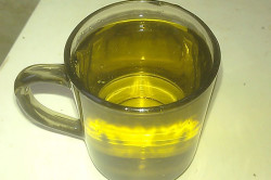 Раствор фурацилина для обмывания зудящих участков кожи Раствор фурацилина для обмывания зудящих участков кожи