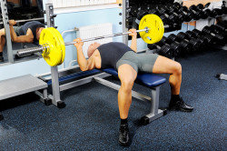 Жим со штангой лежа Жим со штангой лежа